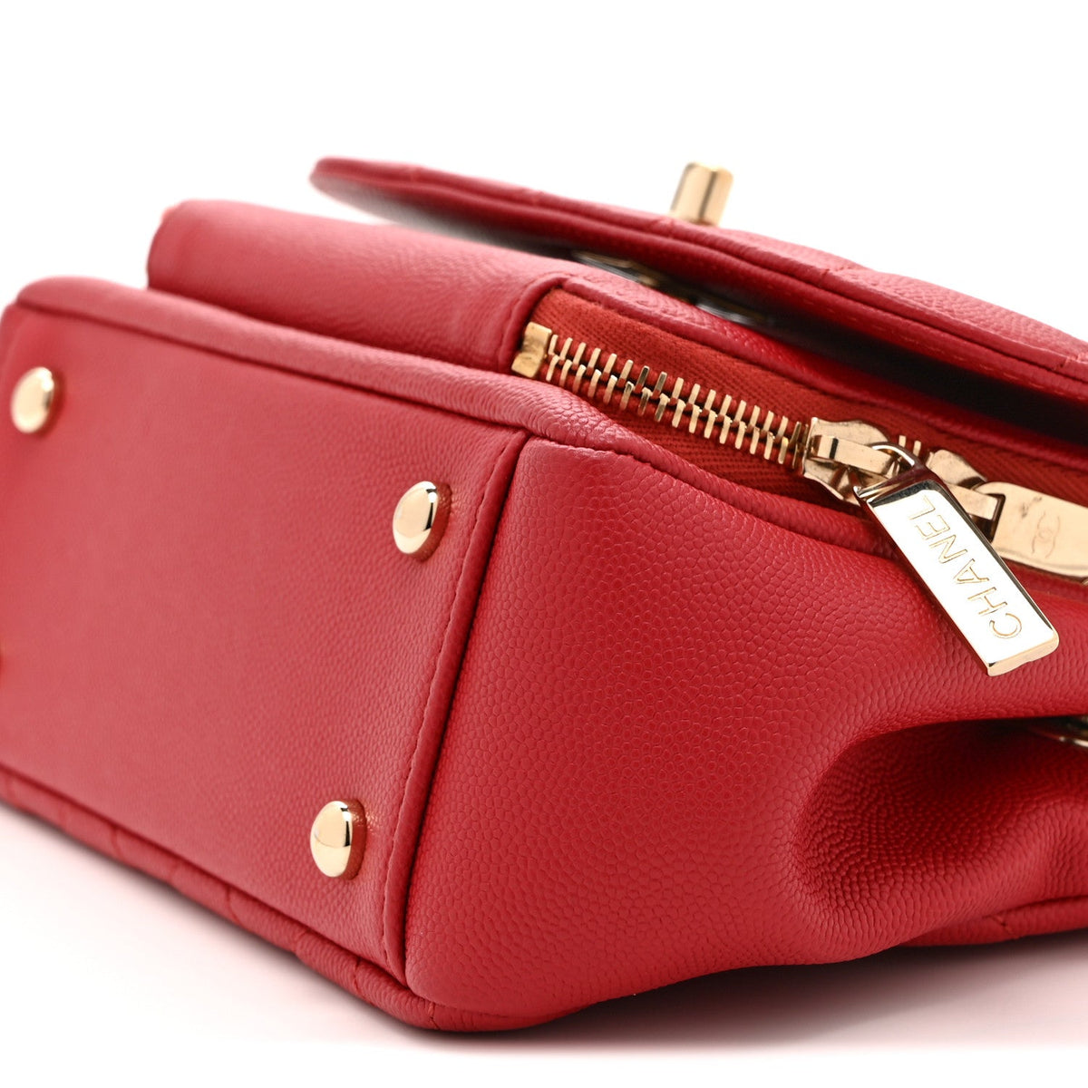 Caviar Quilted Small Business Affinity Flap Red