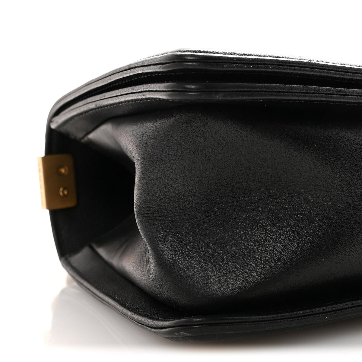 Lambskin Chevron Quilted Medium Boy Flap Black