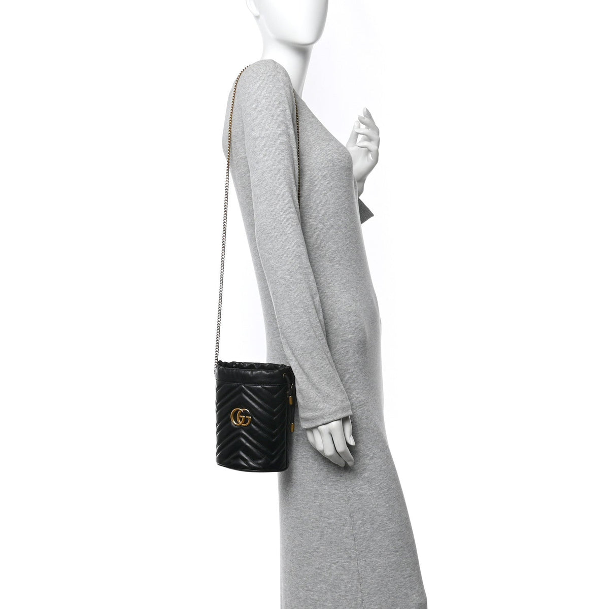 Calfskin Matelasse Mini GG Marmont 2.0 Bucket Bag Black