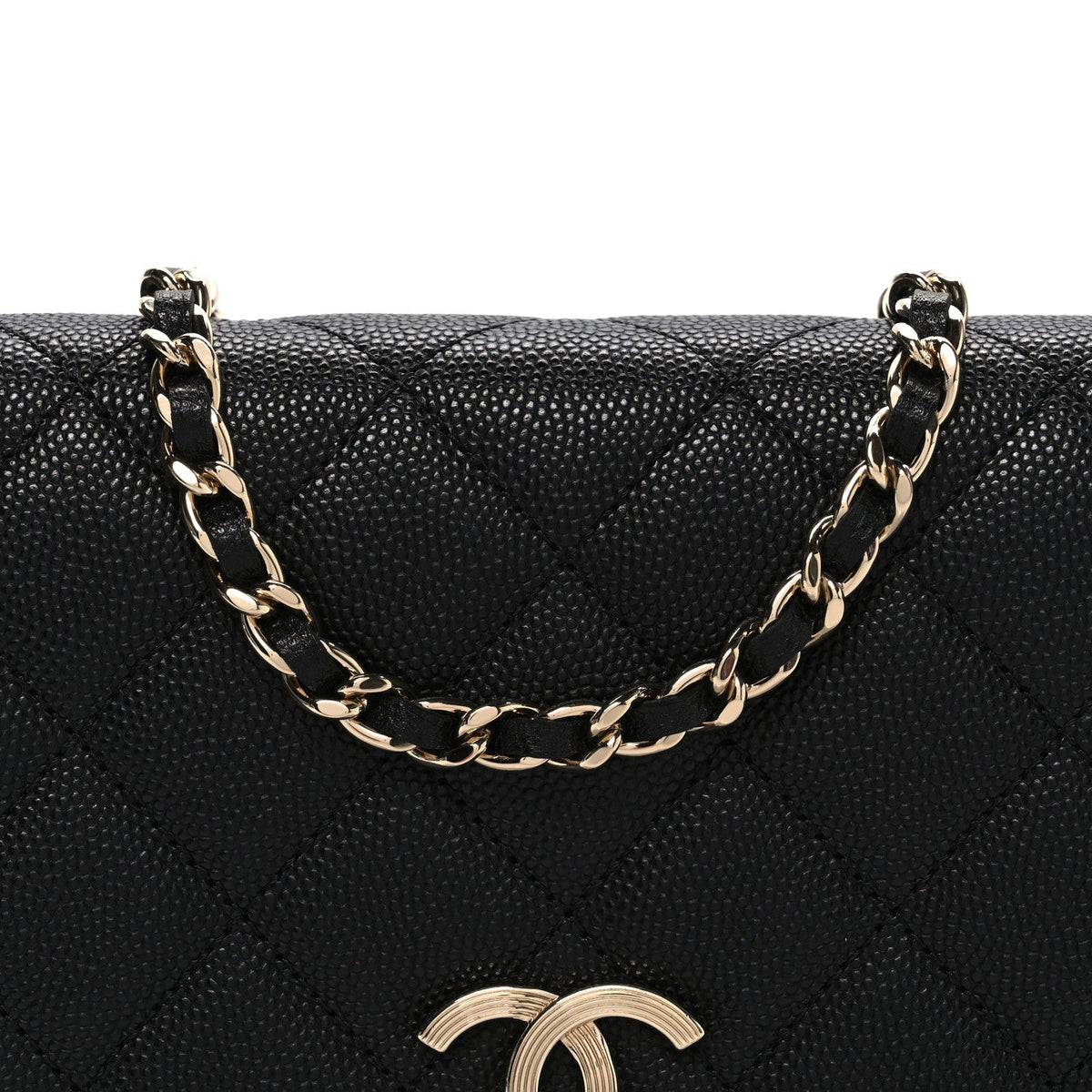 Caviar Quilted Striated CC Wallet On Chain WOC Black