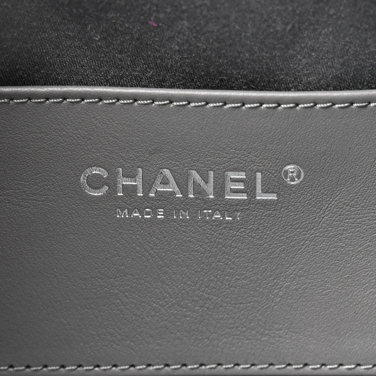 Metallic Caviar Quilted Mini Chanel 25 Handbag Anthracite
