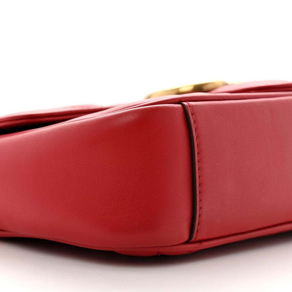 Calfskin Matelasse Mini GG Marmont Shoulder Bag Hibiscus Red