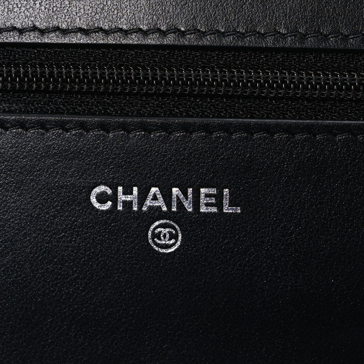 Caviar Quilted Boy Wallet On Chain WOC Black