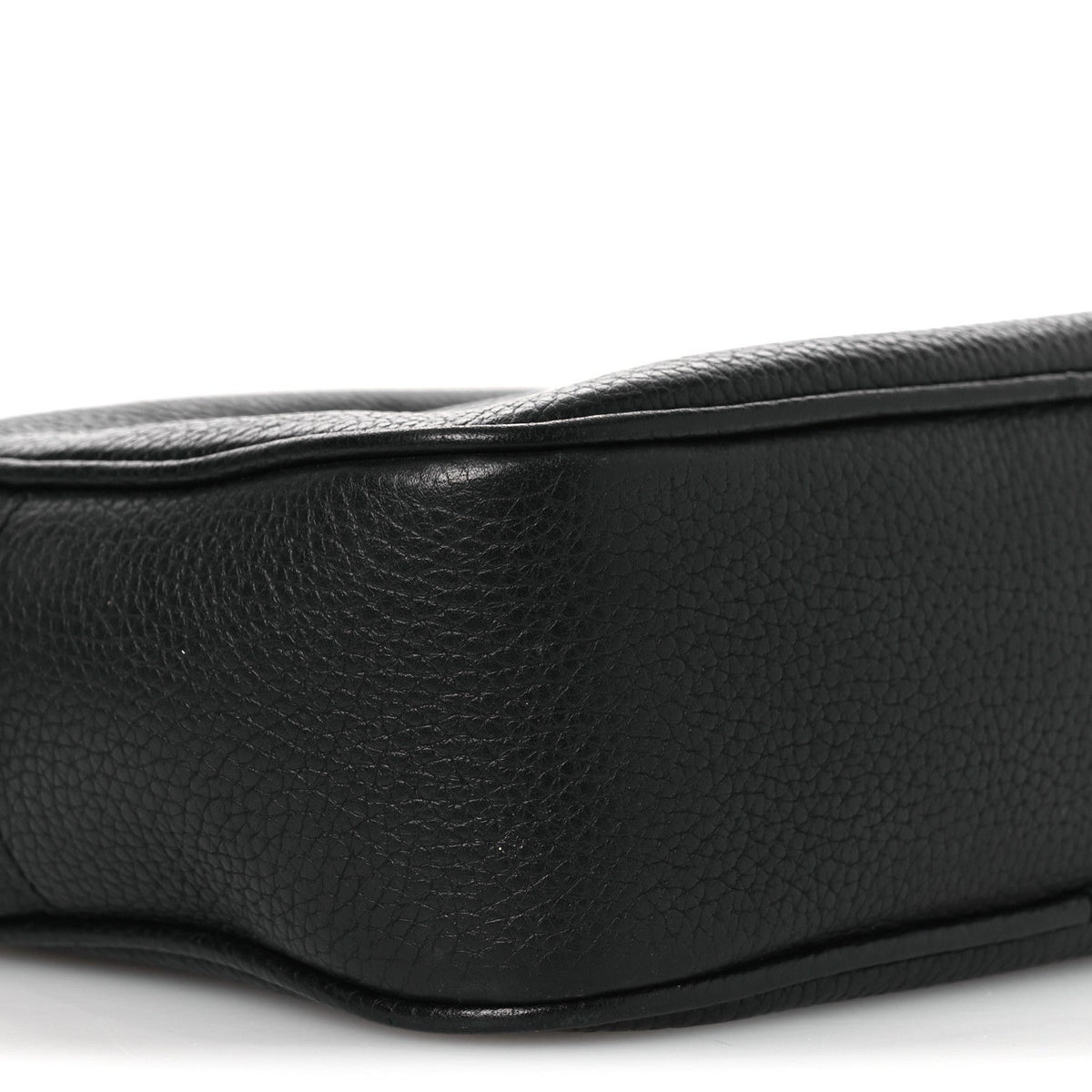 Pebbled Calfskin Small Soho Disco Bag Black