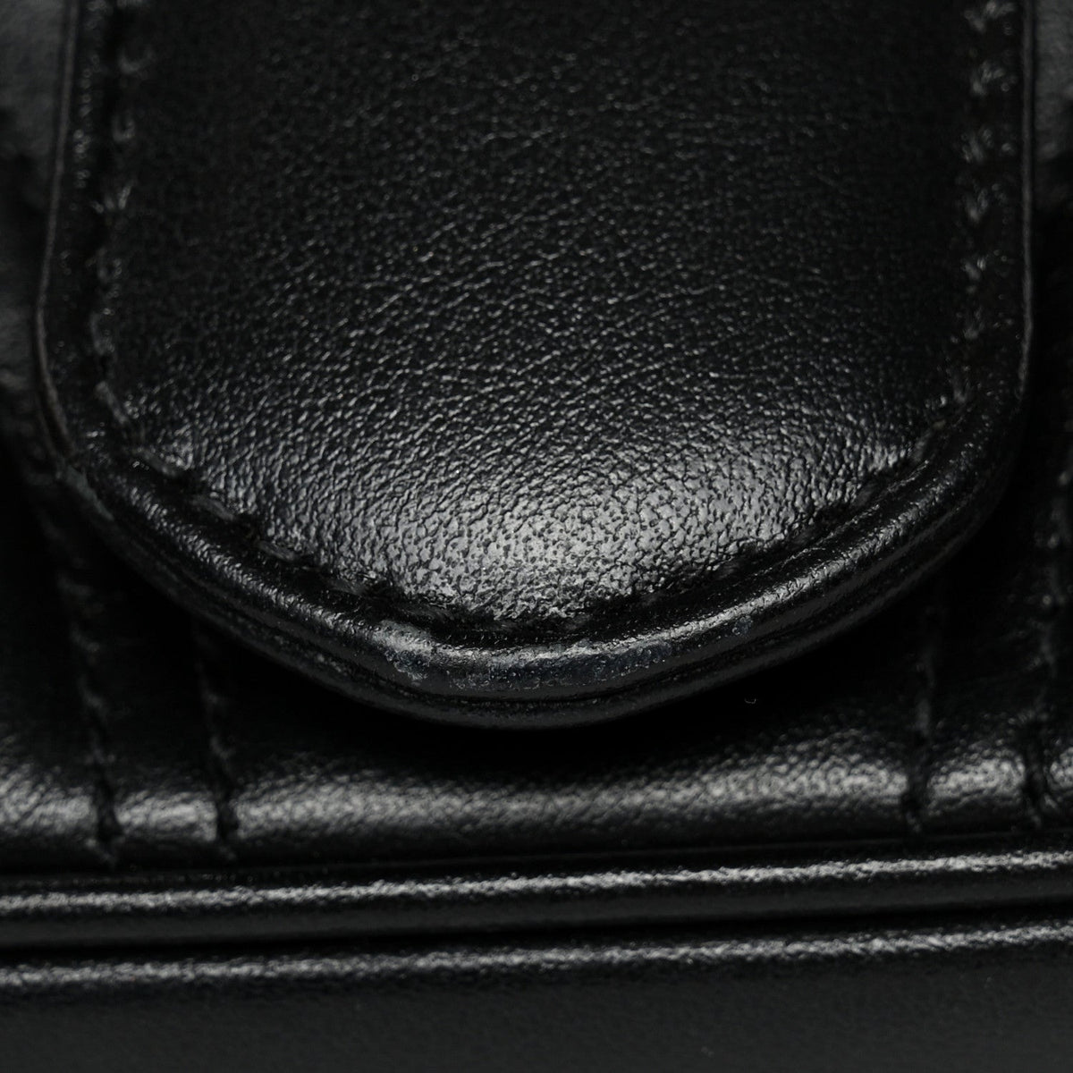 Calfskin Matelasse Mini GG Marmont Shoulder Bag Black