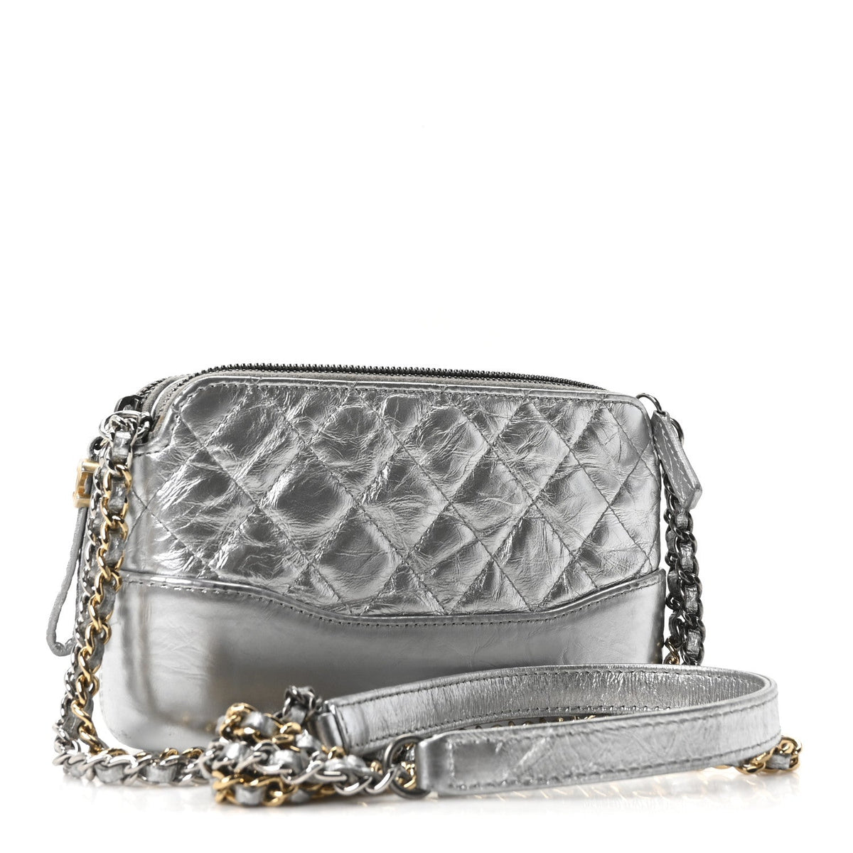 Metallic Lambskin Calfskin Quilted Small Gabrielle Clutch With Chain Silver