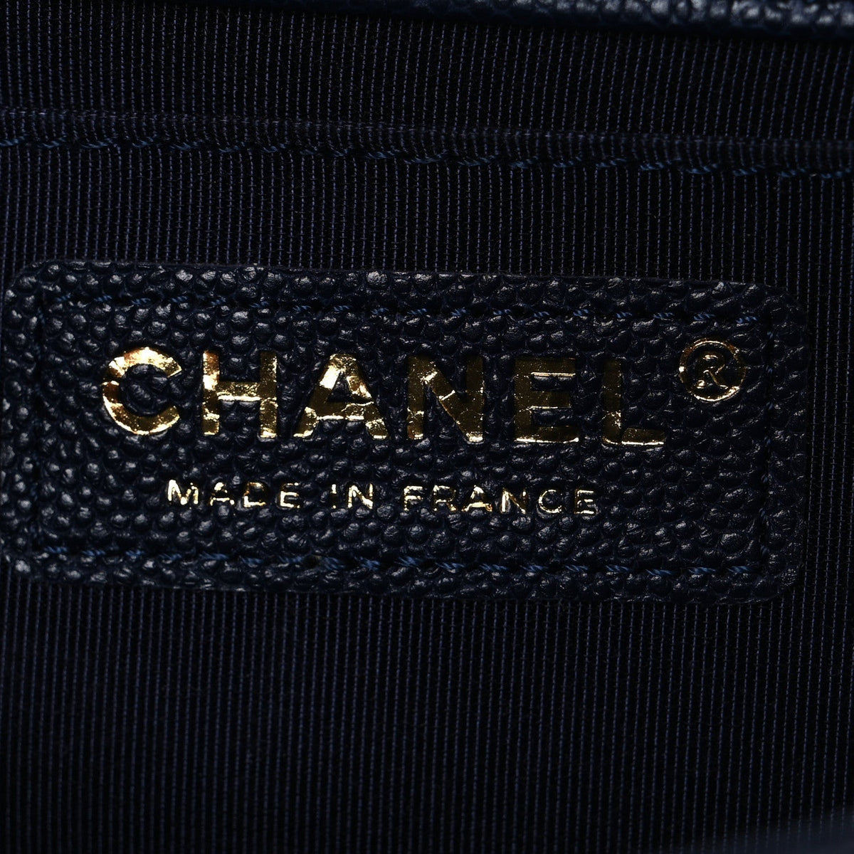 Caviar Quilted Medium Boy Flap Navy