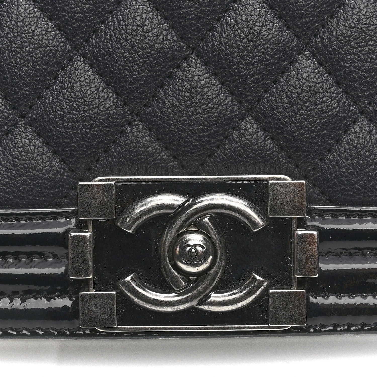 Goatskin Quilted Patent Medium Duo Boy Flap Dark Blue