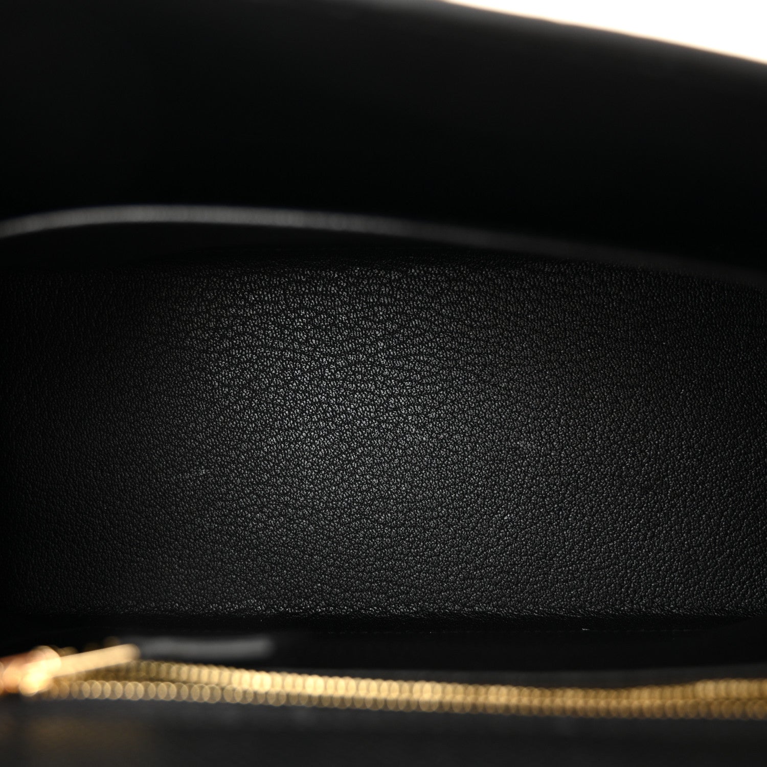 Epsom Kelly Sellier 25 Black
