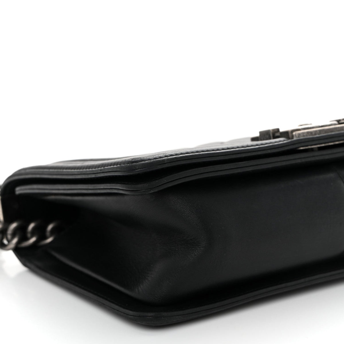 Lambskin Quilted Medium Boy Flap Black