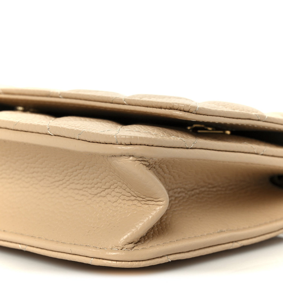Caviar Quilted Wallet on Chain WOC Beige