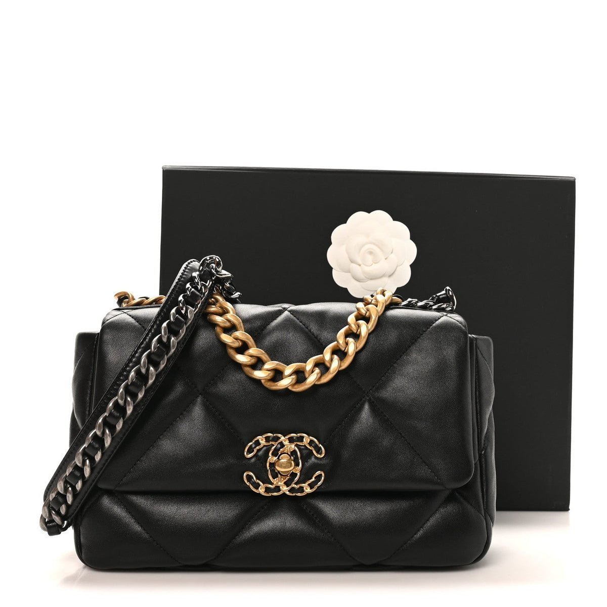 Lambskin Quilted Medium Chanel 19 Flap Black