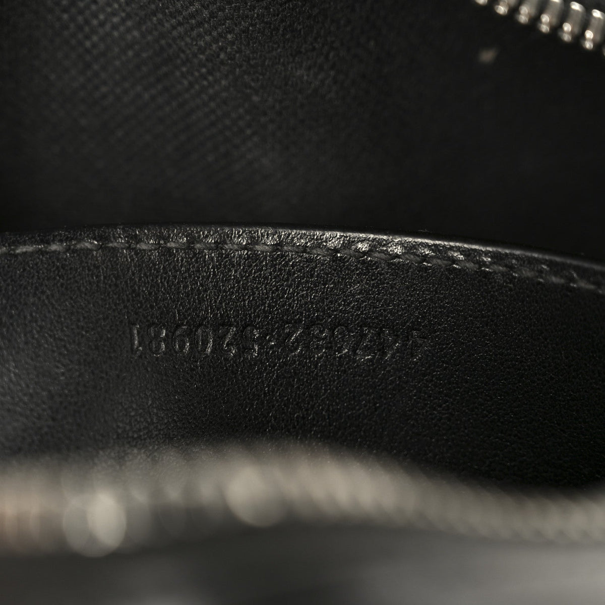 Calfskin Matelasse Monochrome Small GG Marmont Chain Shoulder Bag Black