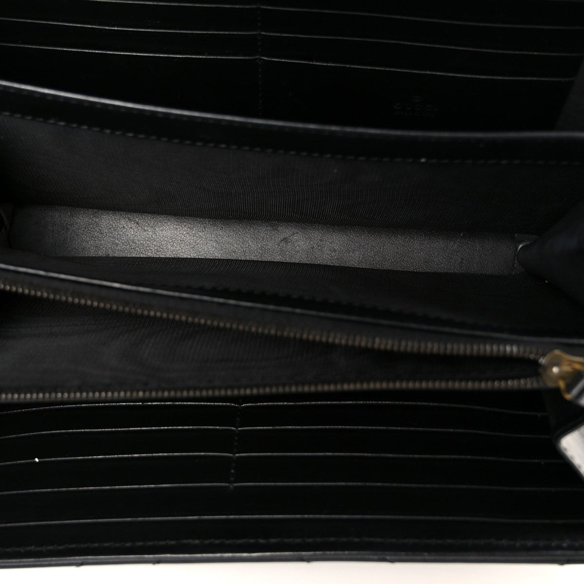 Calfskin Matelasse GG Marmont Chain Wallet Black