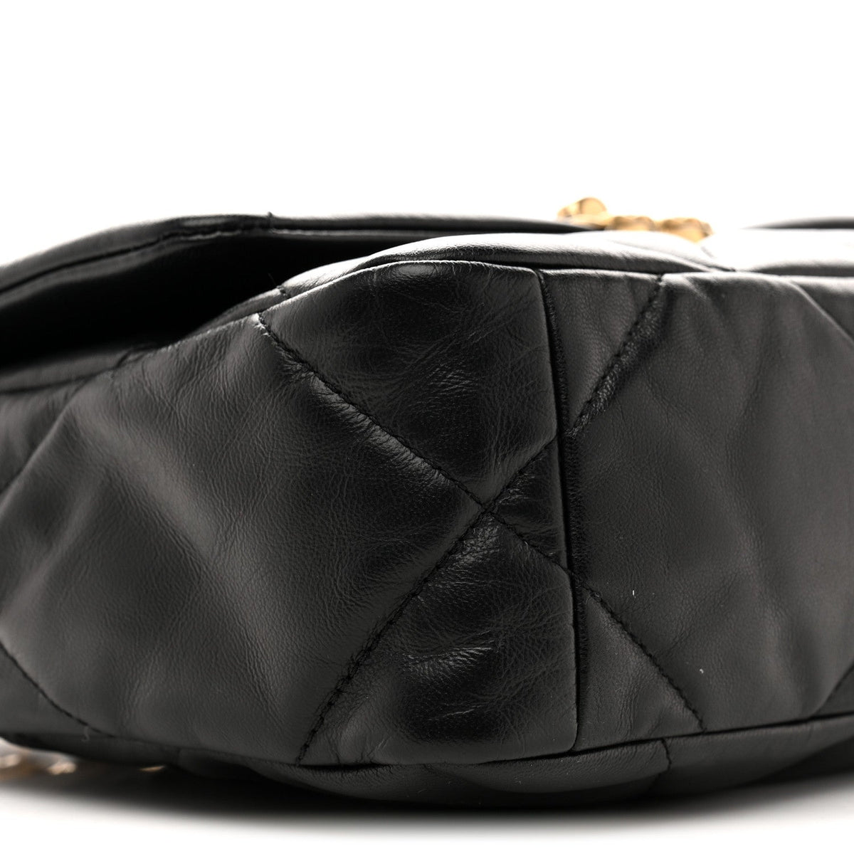 Shiny Goatskin Quilted Medium Chanel 19 Flap Black