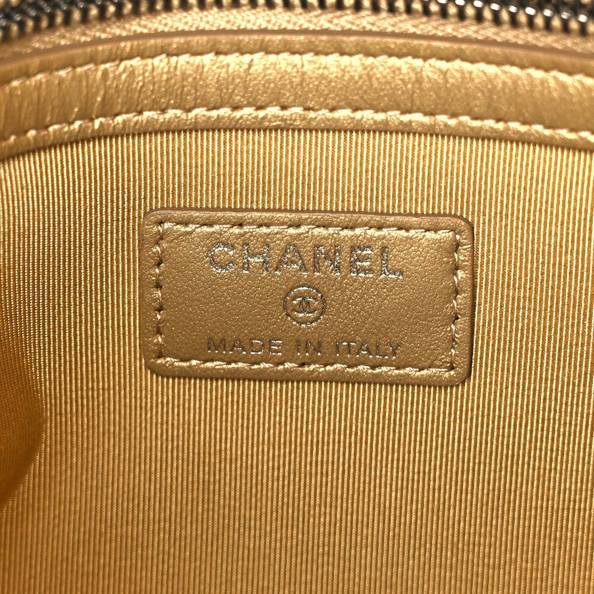 Metallic Calfskin Crocodile Embossed Medium Gabrielle Cosmetic Case Gold