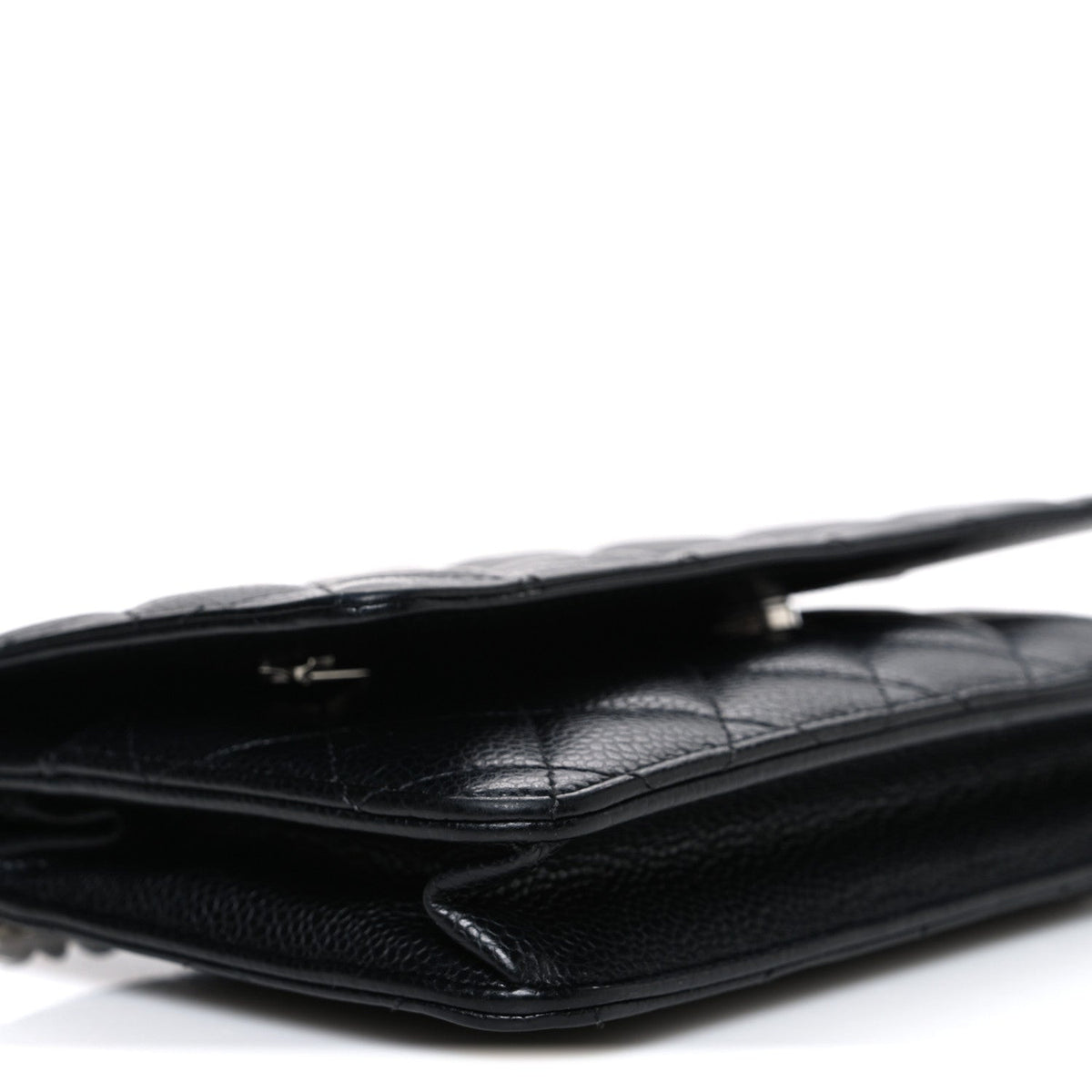 Caviar Quilted Wallet on Chain WOC Black