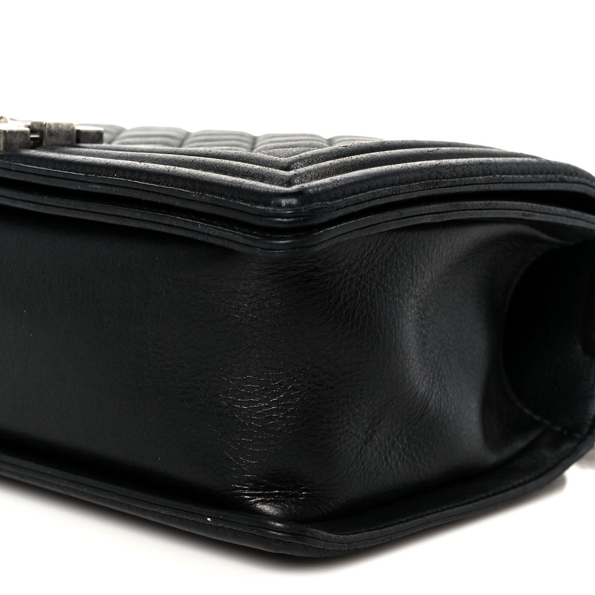 Calfskin Quilted Medium Boy Flap Black