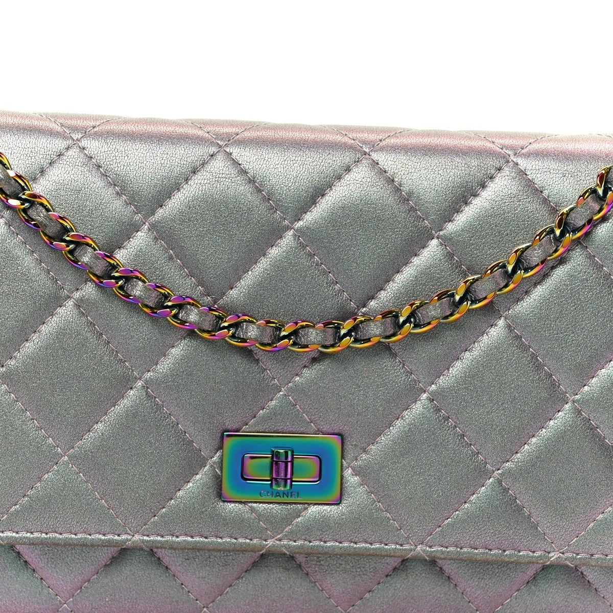 Iridescent Lambskin Quilted Reissue Wallet On Chain WOC Light Purple